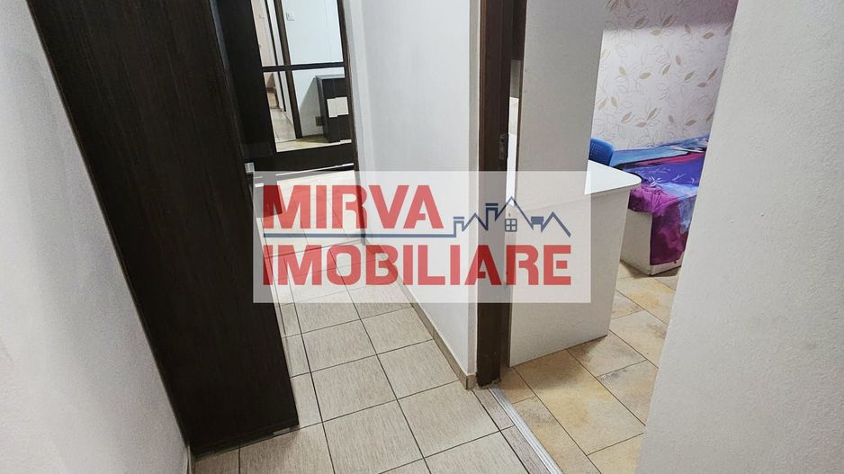 Apartament 3 camere – Zona Vest, parter – mobilat și utilat - Poză 7