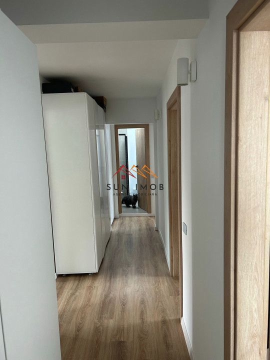 Apartament 4 camere, decomandat, 101 mp, CT, recent renovat, Decebal - Poză 3