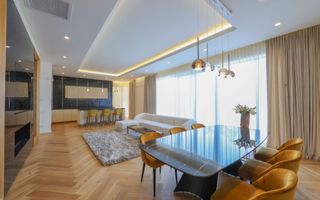 Vila in ansamblu exclusivist cu finisaje si dotări premium - Poză 2