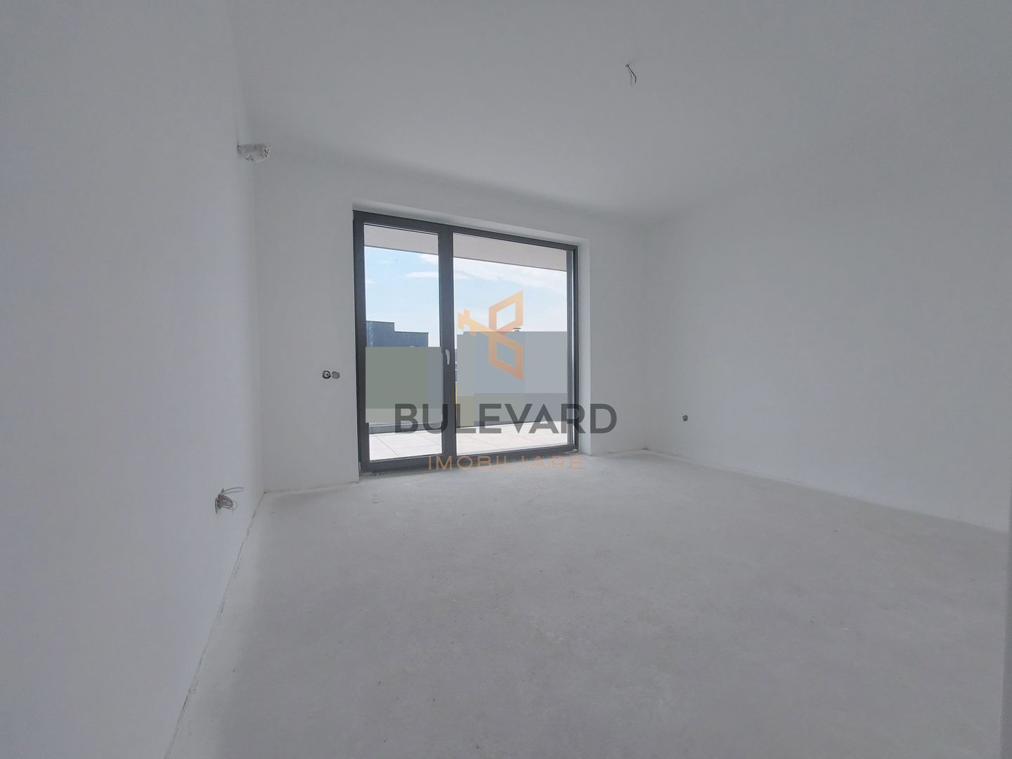 Penthouse cu terasa de 54 mp, zona strazii Anton Pann! - Poză 7