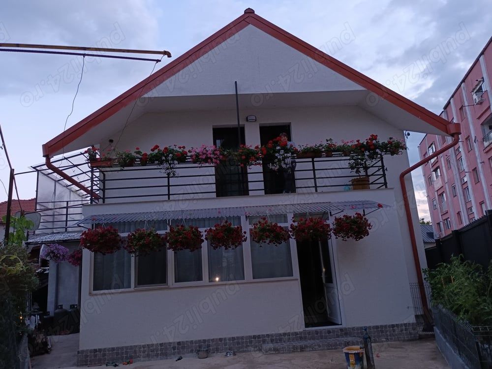 BRASADAS vinde casa 4 cam 2020 140mp zona Botizului. - Poză 3