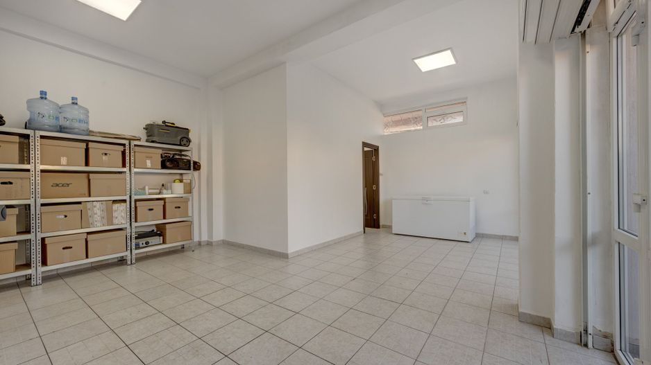 SI CASA SI AFACERE totul sub același acoperiș in Sector 5/Sălaj - LIDL - Poză 15