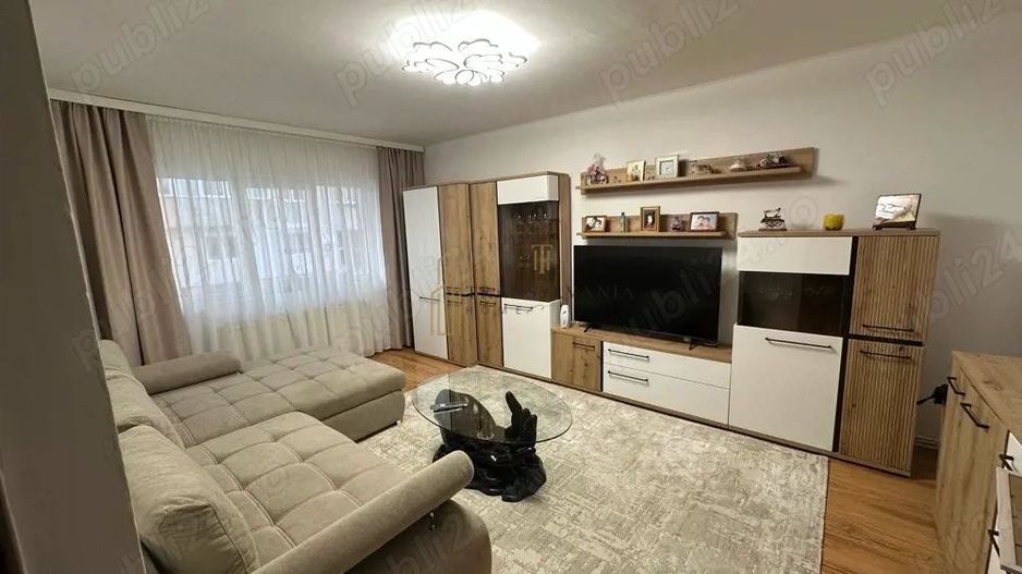 Apartament 3 camere, decomandat - Poză 1