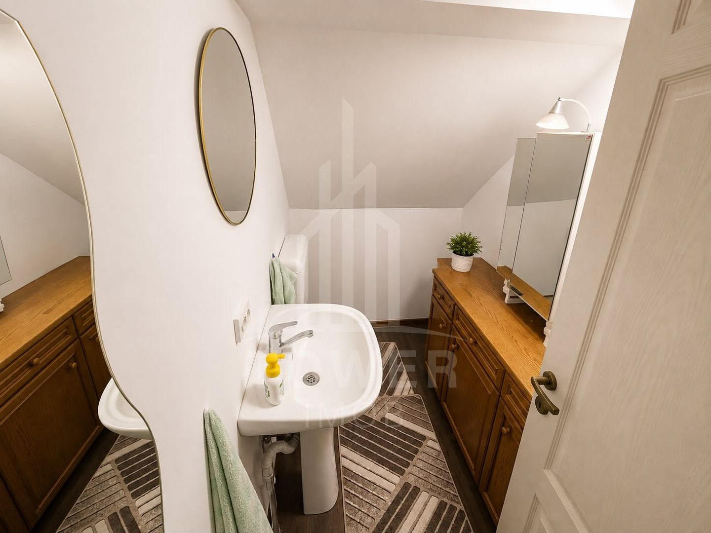 Apartament de închiriat cu 2 camere și mansardă – Cisnădie - Poză 11