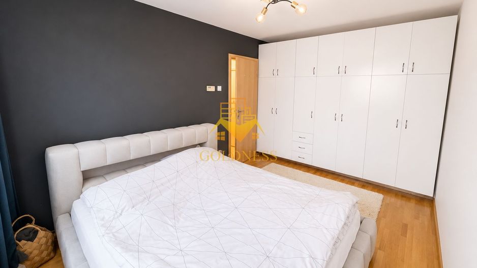 3 camere decomandate, Parcare, Manastur, Big, Mehedinti, Baza sportiva - Poză 2