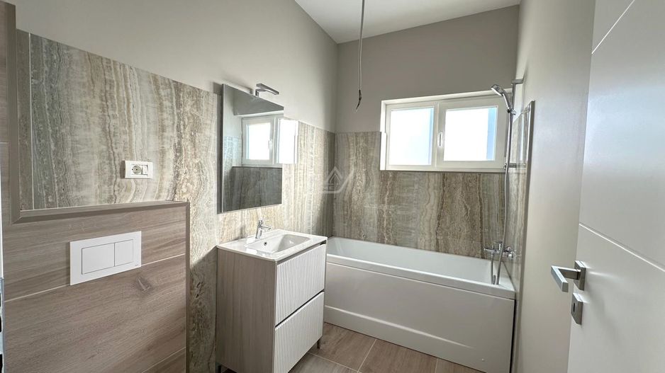 Bloc finalizat. Finisaje superioare. Loc de parcare. - Poză 4