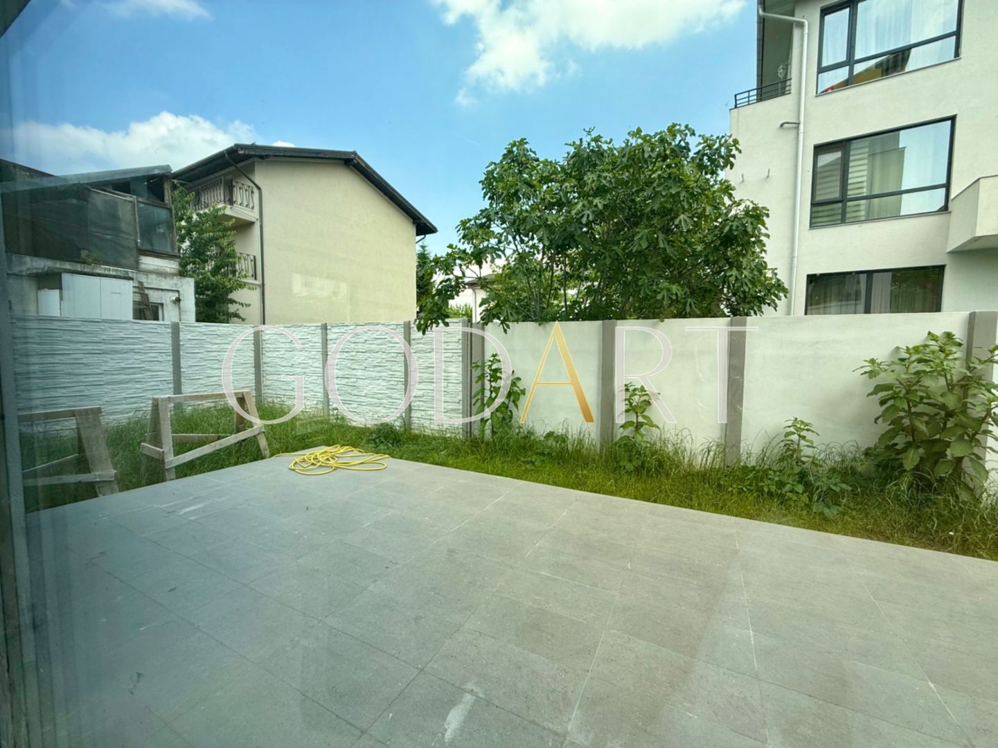 Apartament 3 camere | Curte | Singur pe etaj - Poză 13