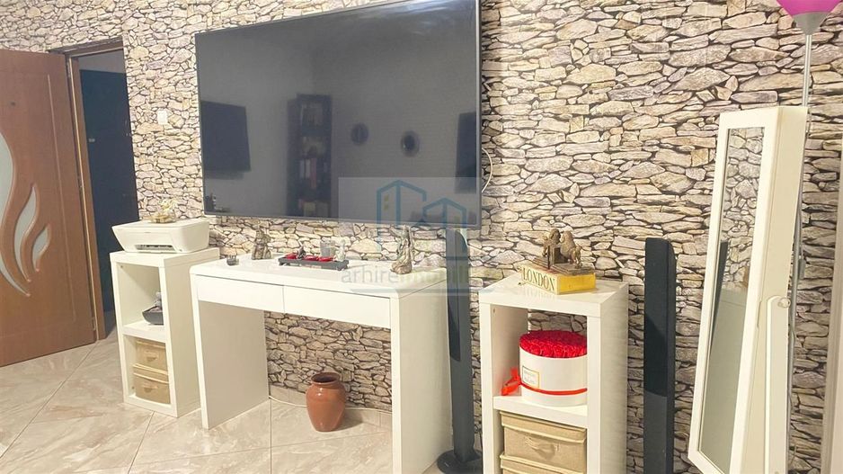 Apartament 3 camere BD Chisinau  decomandat etajul 1/10 bloc 1983 - Poză 3