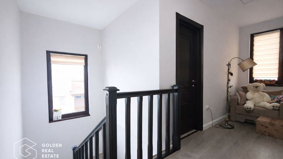 Casa practica cu 4 dormitoare, imobil eficient energetic, Via Carmina - Poză 3