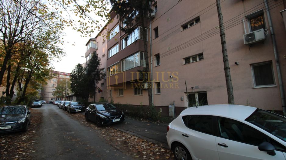 3 camere + 2 bai, centrala proprie. zona Aradului. - Poză 20