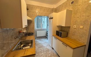 Apartament 3 camere | Bd. Nicolae Bălcescu| Ultracentral | 2 băi - Poză 8