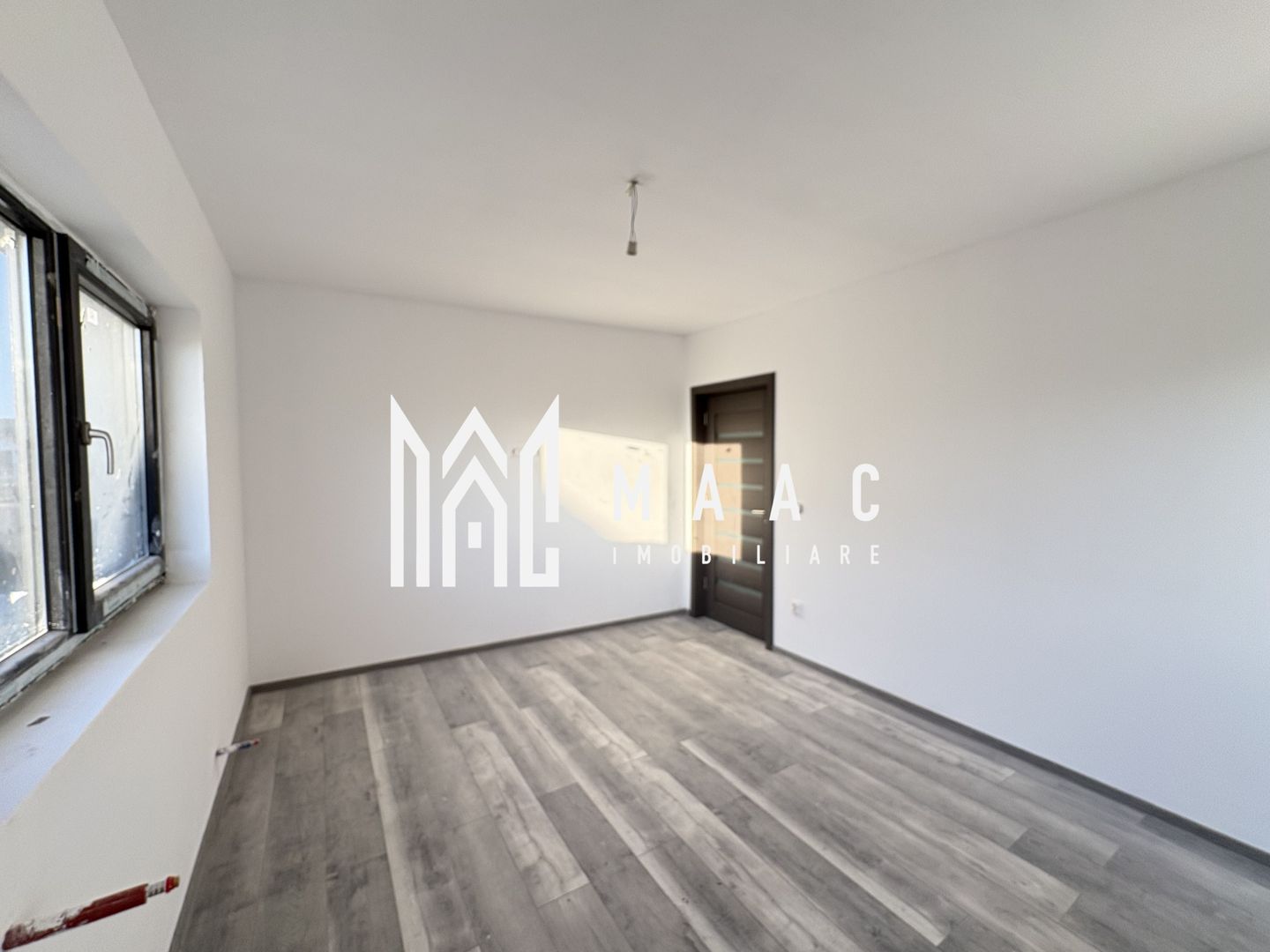 Apartament  2 camere I etajul 1 I Parcare I Selimbar - Poză 2