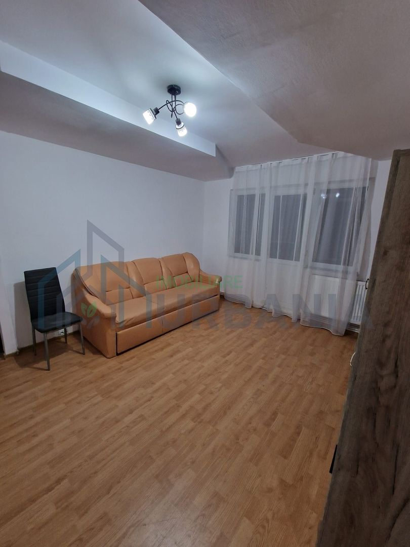 Inchiriez apartament 3 camere SD Alexandru Chimicale - Poză 2