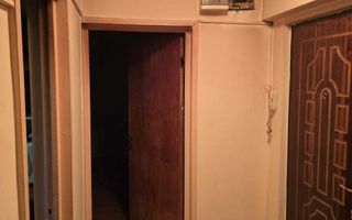 Apartament 3 camere, decomandat Lacul-Tei, 64 mp 2 balcoane inchise - Poză 2