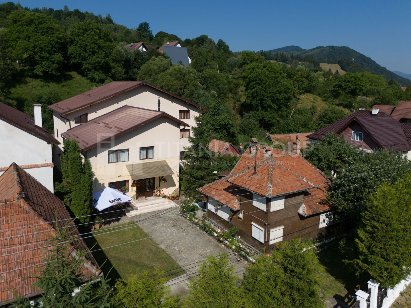 COMISION 0% ! Pensiune 11 camere in Bran | Poarta - Poză 1