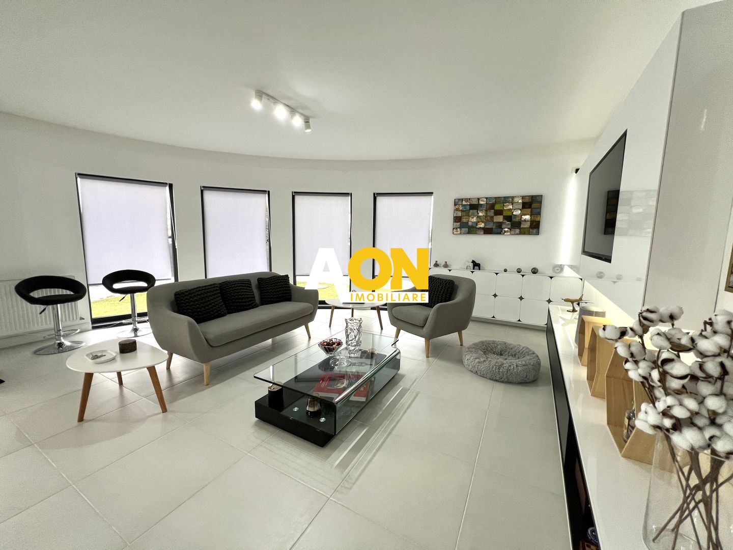 Casa individuala superfinisata, 3 camere, 2 bai,  500mp teren - Poză 2