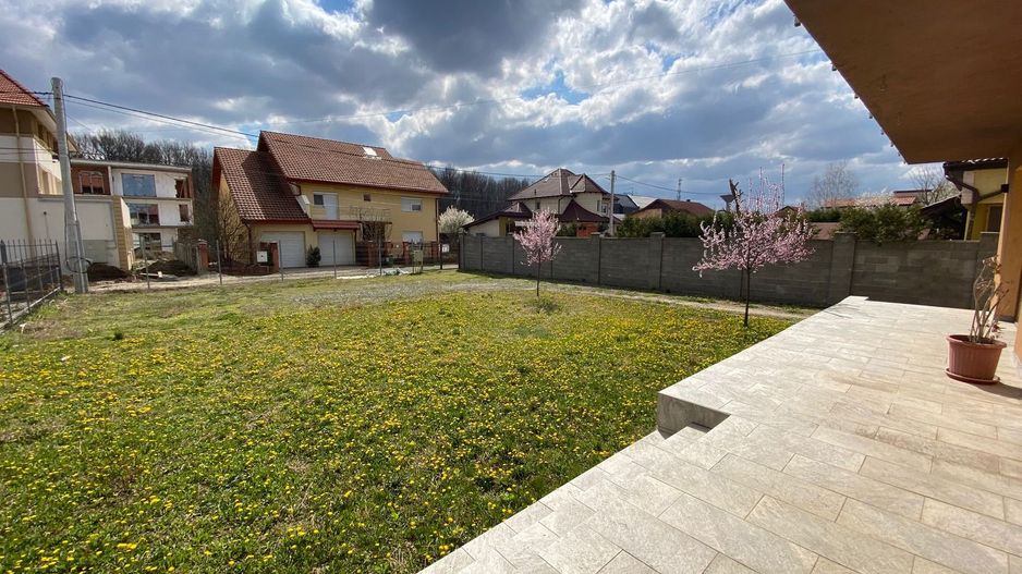 Casa In Dumbravita pretabila birouri sau alte activitati - Poză 1