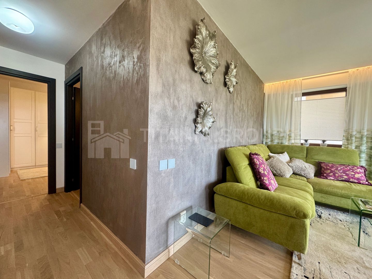 Apartament cochet 3 camere, 2 bai+parcare subterana, Drumul Poienii, Seasons - Poză 2