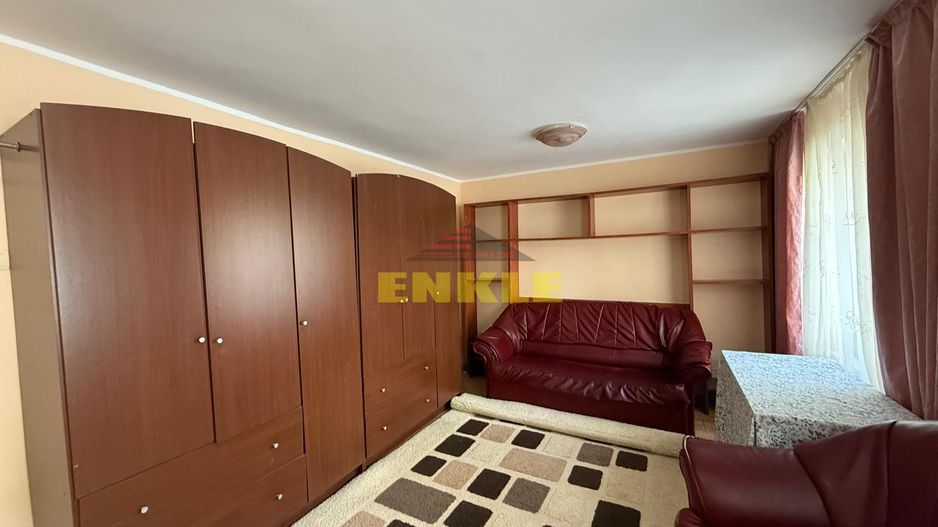 Apartament de vânzare cu 3 camere – Zona Bulevard - Poză 2