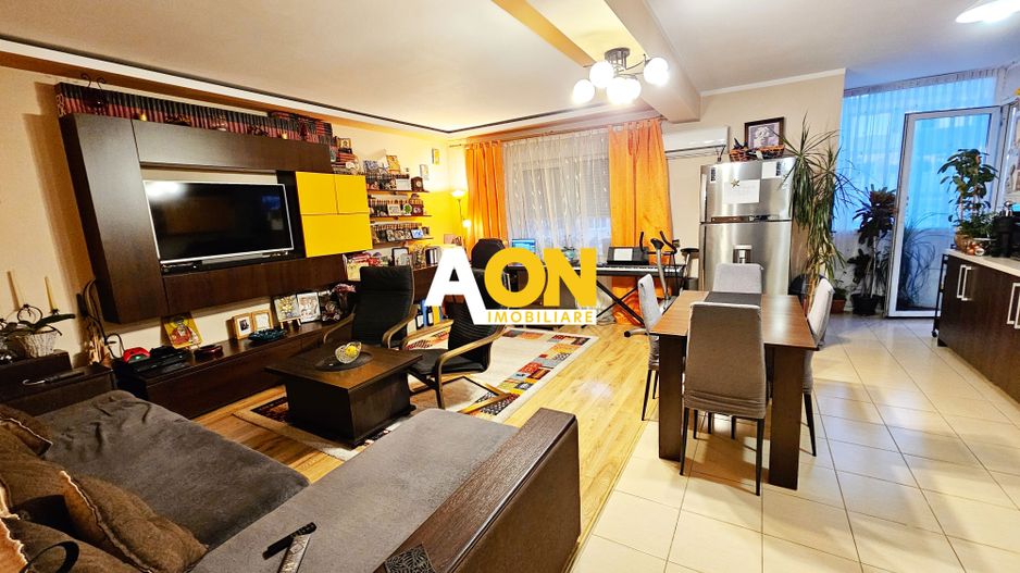 Apartament 3 camere, 73 mp utili. mobilat, utilat, etaj 1, Cetate - Poză 1