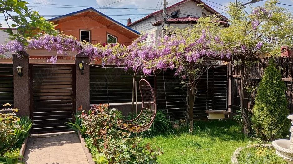 Casa de vanzare cartier 23 August Negociabil - Poză 2