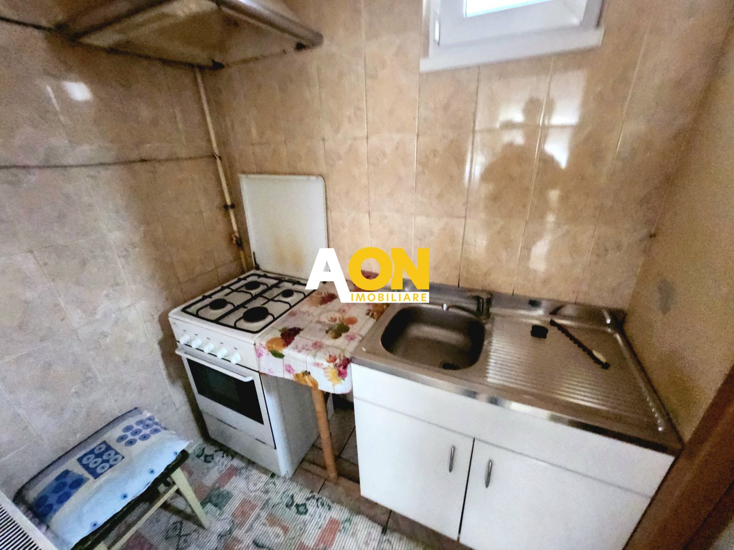 De vanzare casa 3 camere, 719mp teren, Cetate - Poză 7