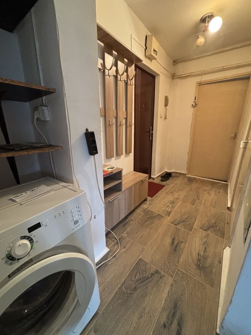 Apartament  modest, 2 camere zona Gheorghe Lazar - Poză 6