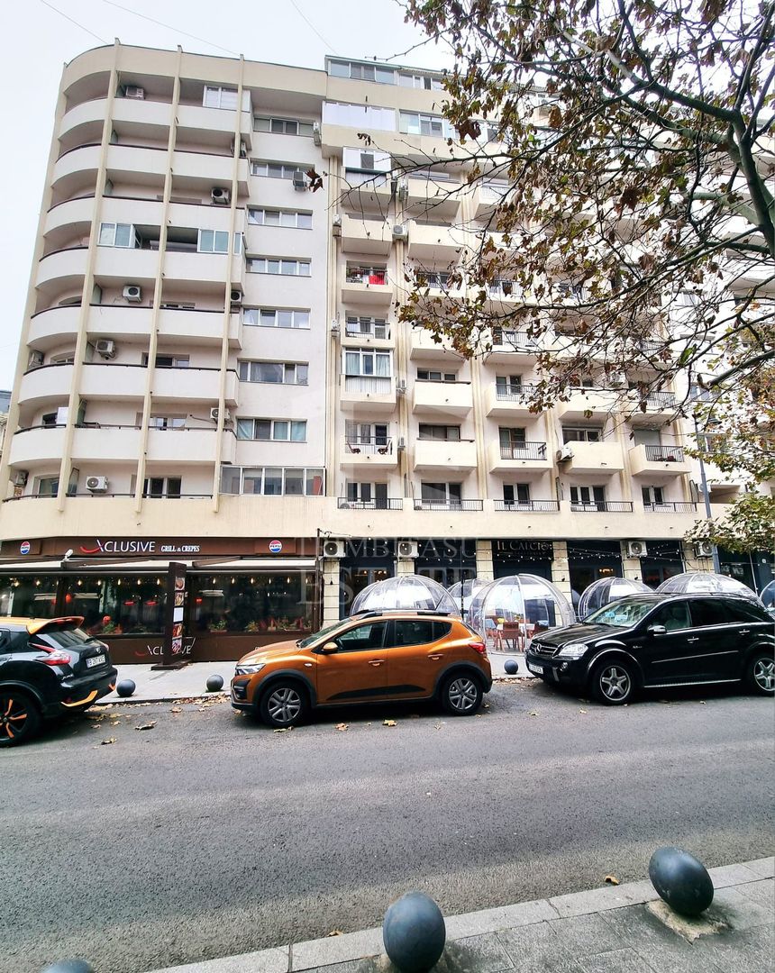 Oportunitate! Apartament 4 Camere 1 Minut Metrou Universitate - Poză 2