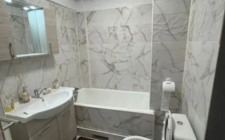 2 camere| cladire istorica| vis a vis de Catedrala| camere spatioase| - Poză 11