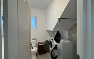 Vând casă lângă lacul Crevedia, complet mobilată și utilată, plus magazie - Poză 22