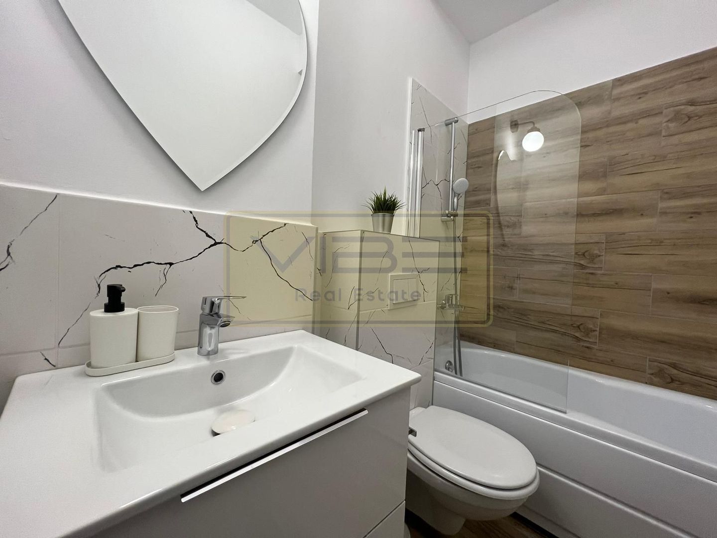 Apartament 2 camere decomandat 10 min COPOU - Univ.Al I Cuza si UMF - Poză 23