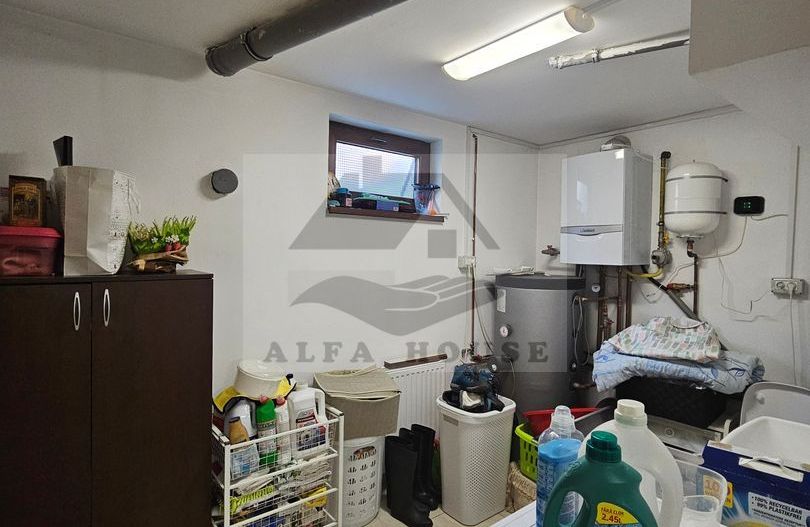 Casă individuala cu 5 camere, 270 mp, Tractorul - zona Coresi - Poză 31