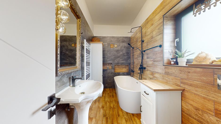 Casa individuala la 16 km de Brasov - Poză 22