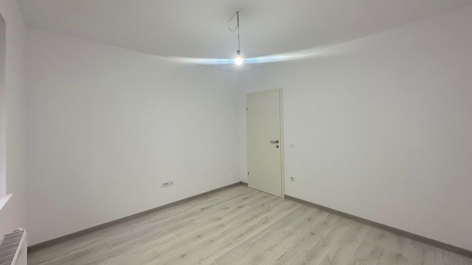 Inchiriere apartament nemobilat Casa Nobel Lângă Coresi - Poză 11