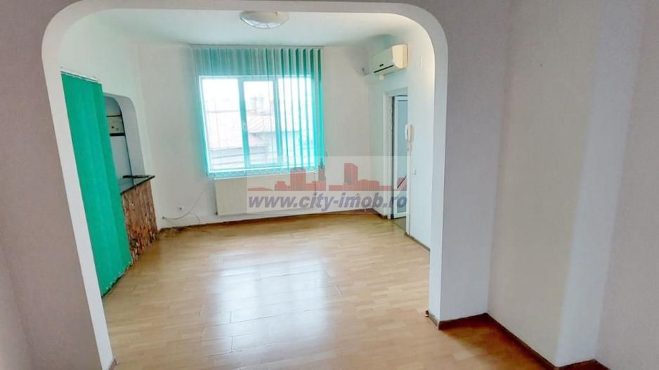 Inchiriere Apartment 3 Camere in VILA  Tineretului - Poză 18