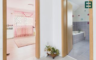 Casă cu 5 camere, Zona Dumbrăvița - Timișoara - Poză 16