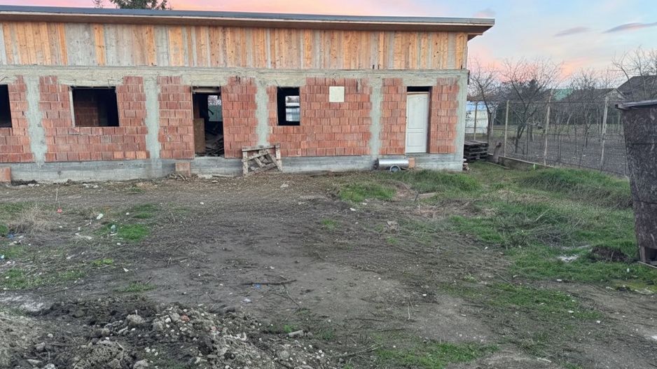 Casa tip Duplex Mosnita Noua-Strada Principala -COMISION 0% - Poză 3