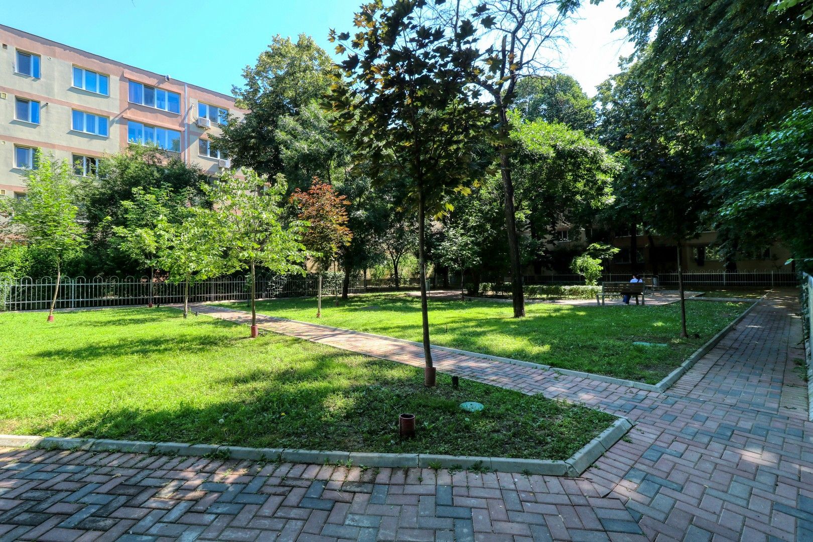 3 camere premium | Renovare integrală | Parc superb lângă bloc- - Poză 32