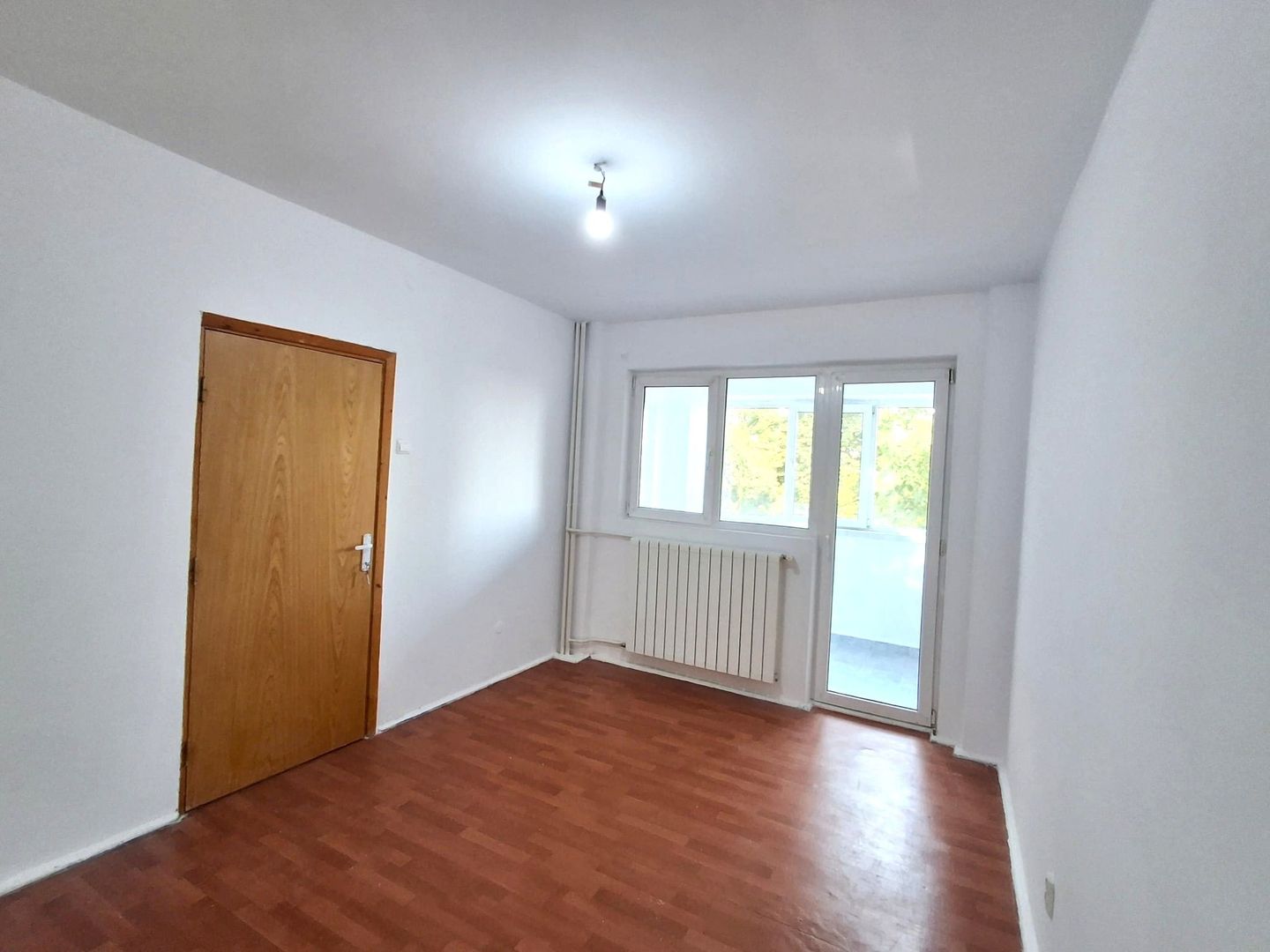 De Vanzare Apartament 2 Camere zona Doamna Ghica - Poză 4