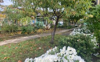 Vanzare casă cu teren generos în Săcueni, la 15 minute de Târgoviște - Poză 21