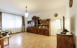 Rezervat Apartament cu 2 camere amenajat, etajul 2, zona Podgoria - Poză 1
