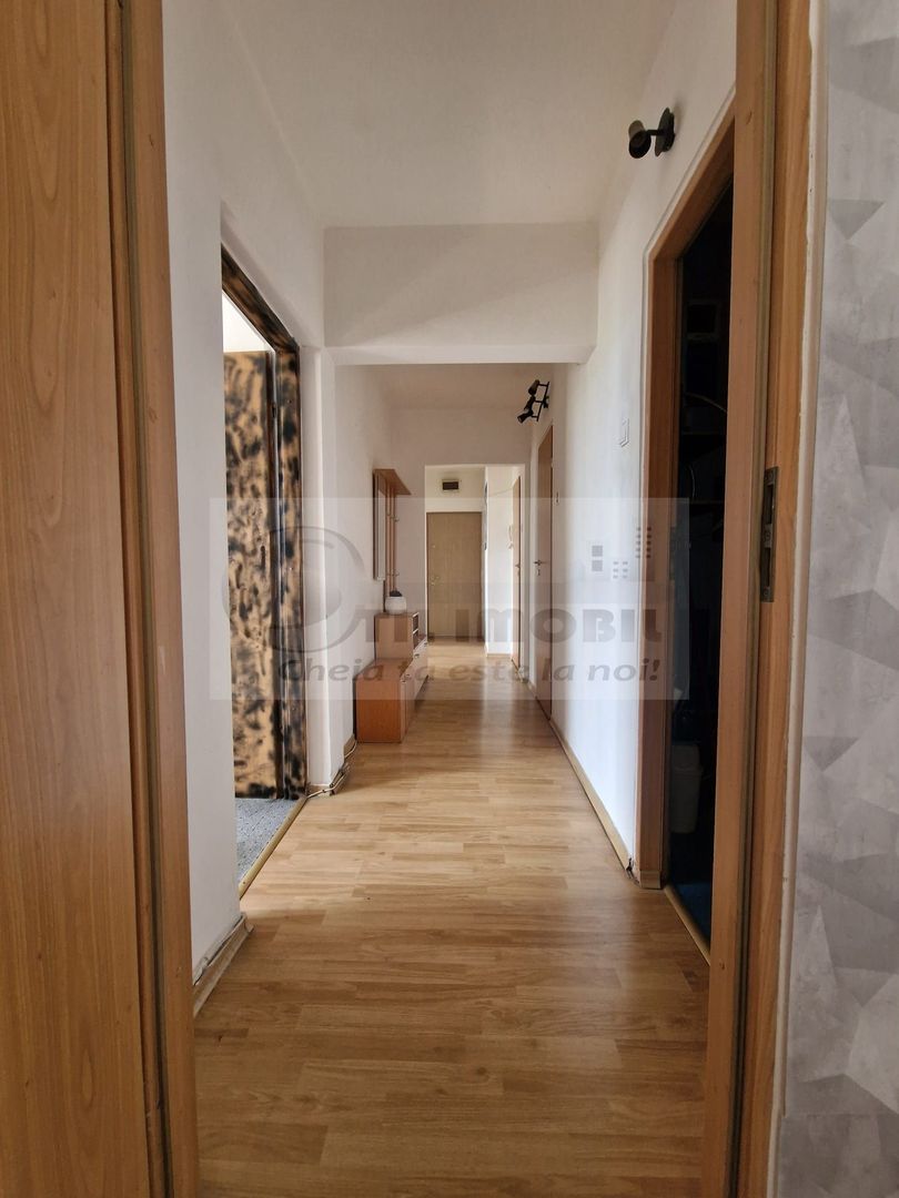 Apartament 3 camere decomandat - Podul Ros - Dedeman - Poză 10