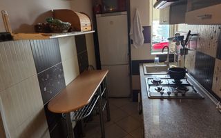 Apartrament 2 Camere I Etaj Intermediar- 3 I Zona Cedonia - Poză 3