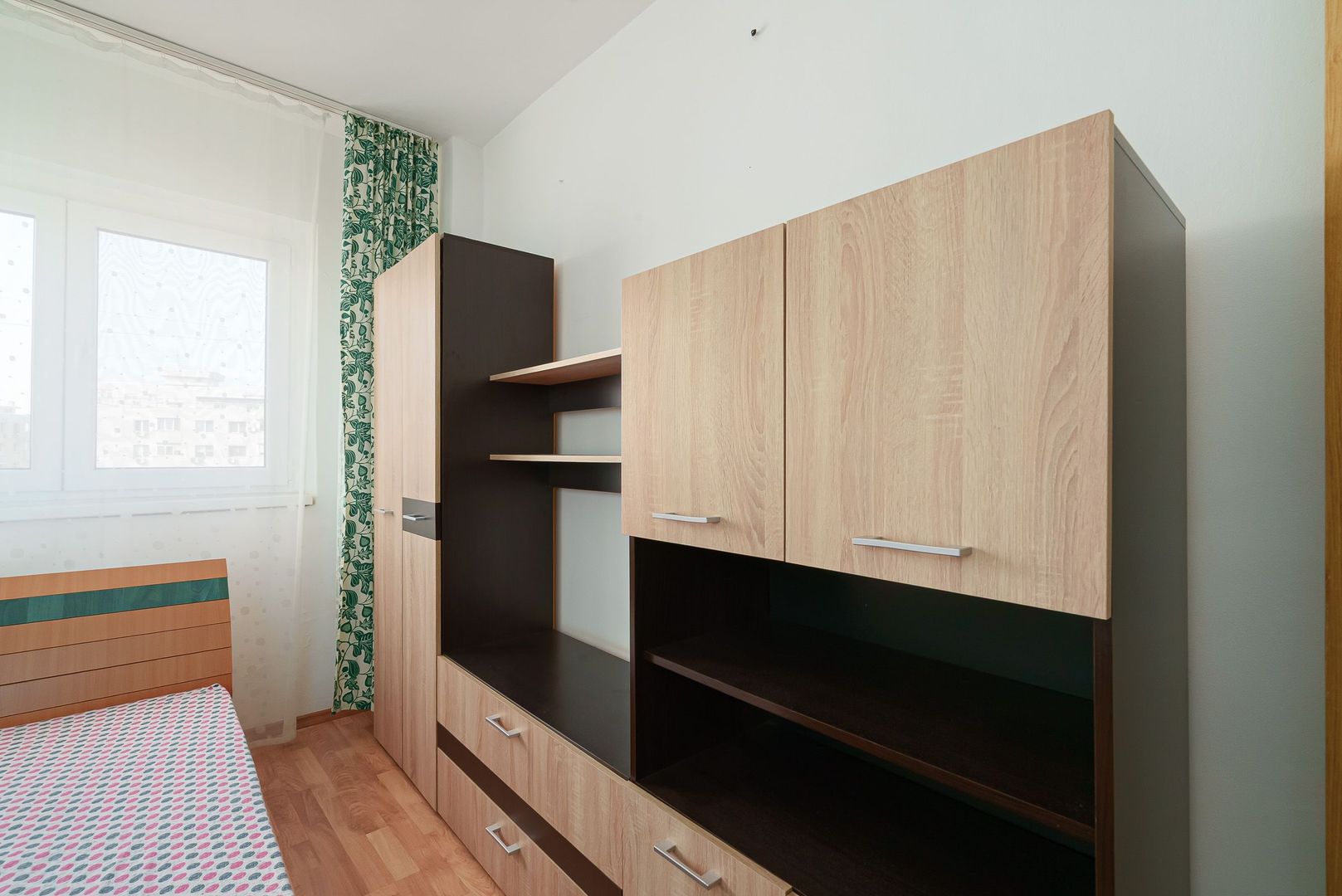 Apartament de vanzare 3 camere - Teiul Doamnei. - Poză 6