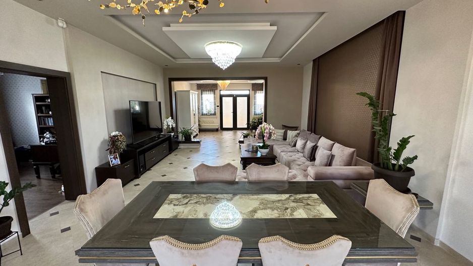 CASA EXCEPTIONALA CU LIVADA PROPRIE - Poză 4