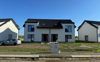 Casă Tip Duplex INDEPENDENTĂ ENERGETIC - Cartier NOU - Poză 1