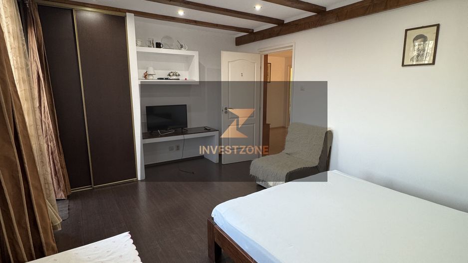 Casă mobilată zona Paleu - Poză 12