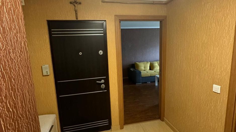 De inchiriat apartament cu 3 camere, Str. Nae leonard, etaj 3, 500 E - Poză 11