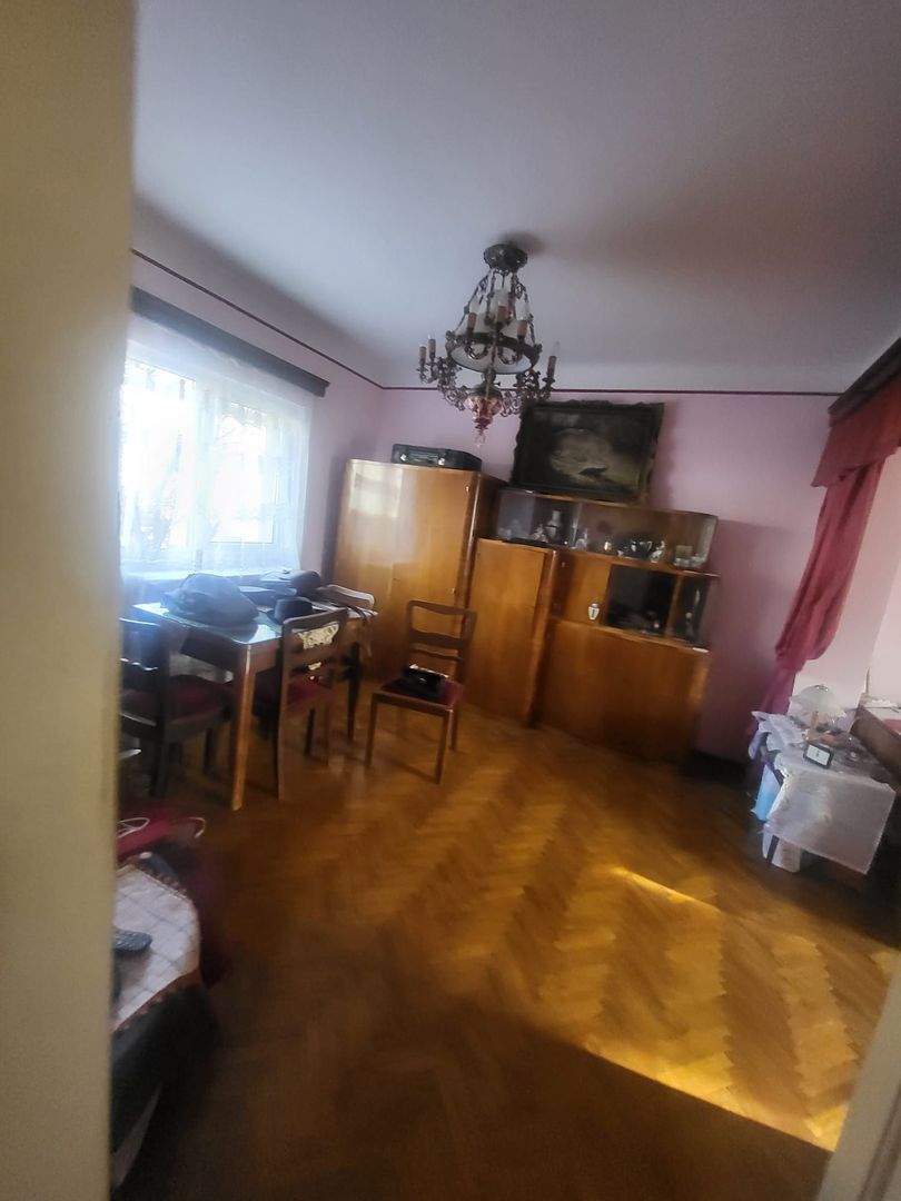 Vanzare Casa vintage 4 camere, curte proprie, centrala, garaj , Vatra Luminoasa - Poză 8