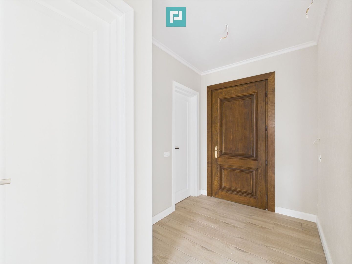 Duplex 5 camere  în cartier Europa Mosnița Nouă - Poză 8